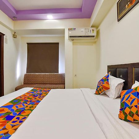 Fabhotel Crystal Inn II - Paldi Char Rasta Ahmedabad Eksteriør bilde