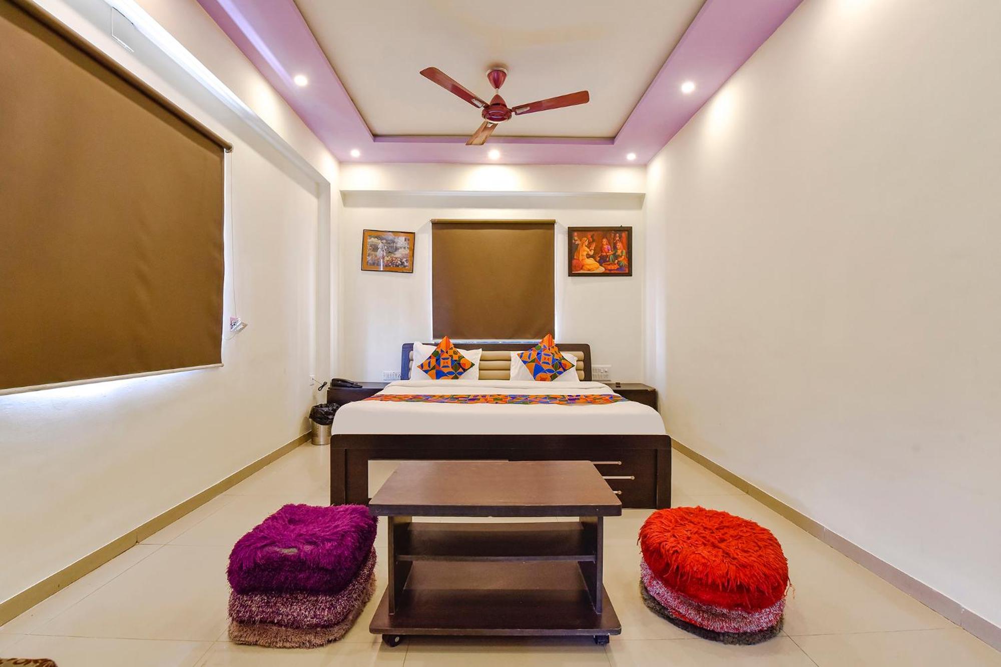 Fabhotel Crystal Inn II - Paldi Char Rasta Ahmedabad Eksteriør bilde